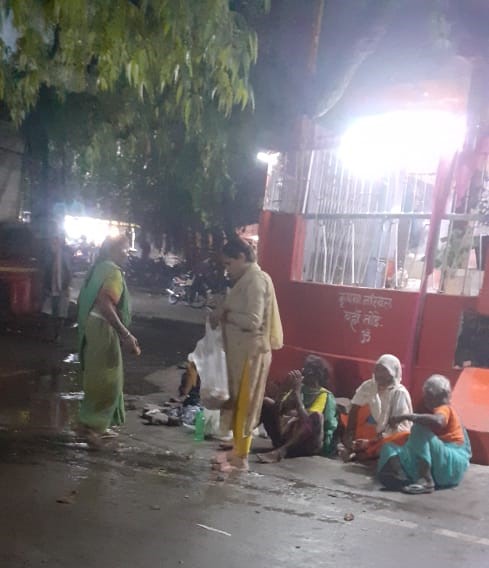 -जिन्दगी-भर-कमाई-गयी-पूंजी-खत्म-हो-सकती-है-मगर-किसी-की-मदद-से-मिली-दुआएं-कभी-खत्म-नही-होती-हैं।