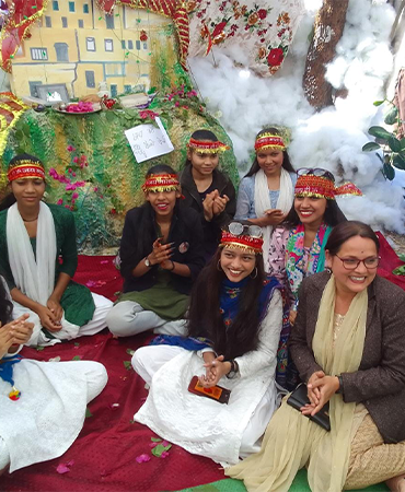 आत्मनिर्भर भारत की उड़ान के अंतर्गत राज्यों की लघु भारत प्रदर्शनियां आत्म निर्भर भारत की प्रगति हेतु आधुनिक भारत को दर्शाती हुई प्रस्तुतियां